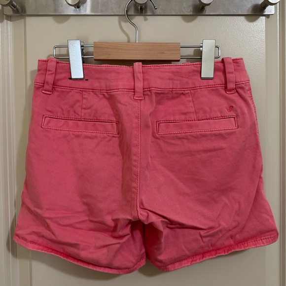 American Eagle Shorts - Twill X Super Stretch Midi Pink - Picture 2 of 2